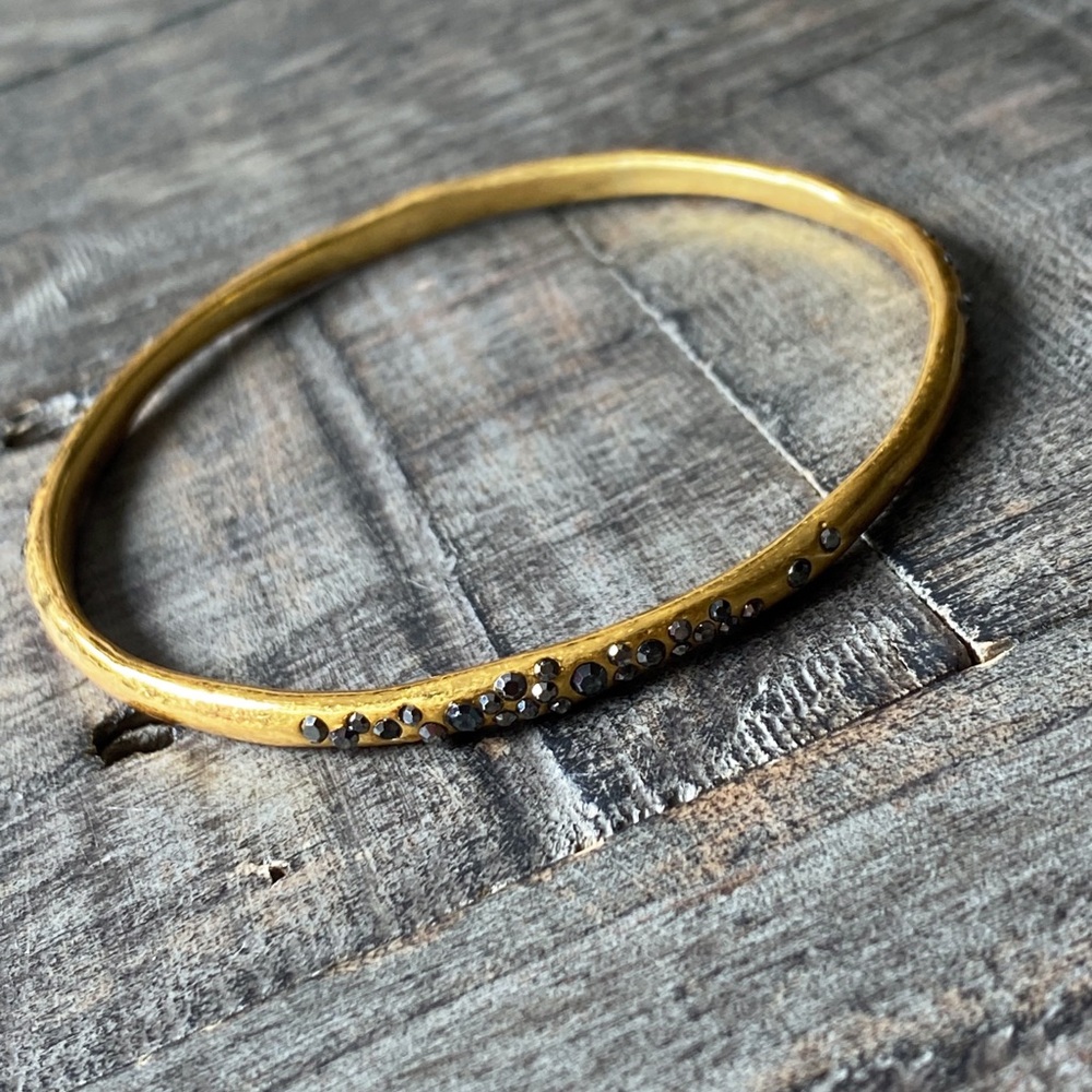 NEW Brushed Gold & Gunmetal Black Crystal Cuff Bracelet - Picture 9 of 12